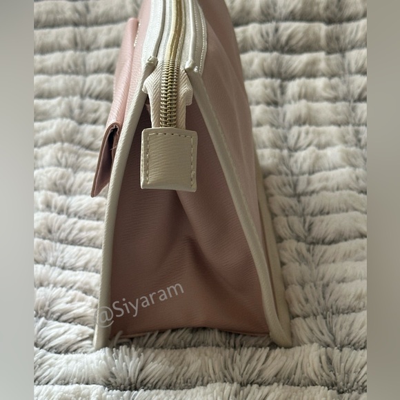 Michael Kors wristlet / cosmetic bag/ pouch - Picture 6 of 11